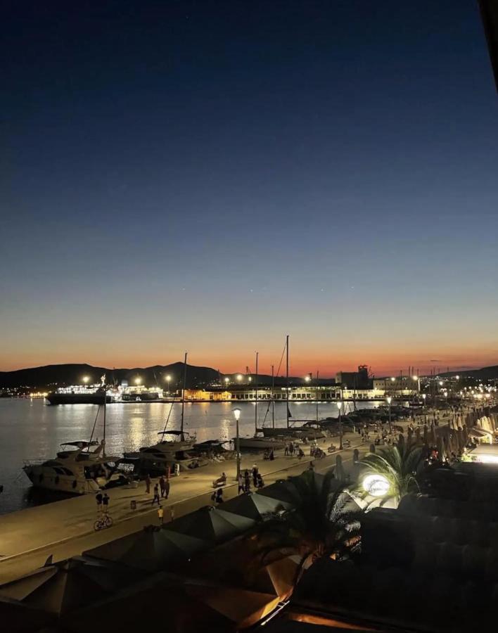 Marine Apartment With Sea & Port View! Volos Exterior photo